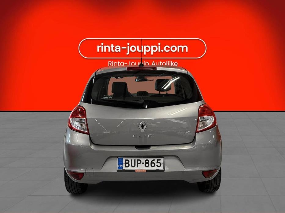 RENAULT Clio 2012