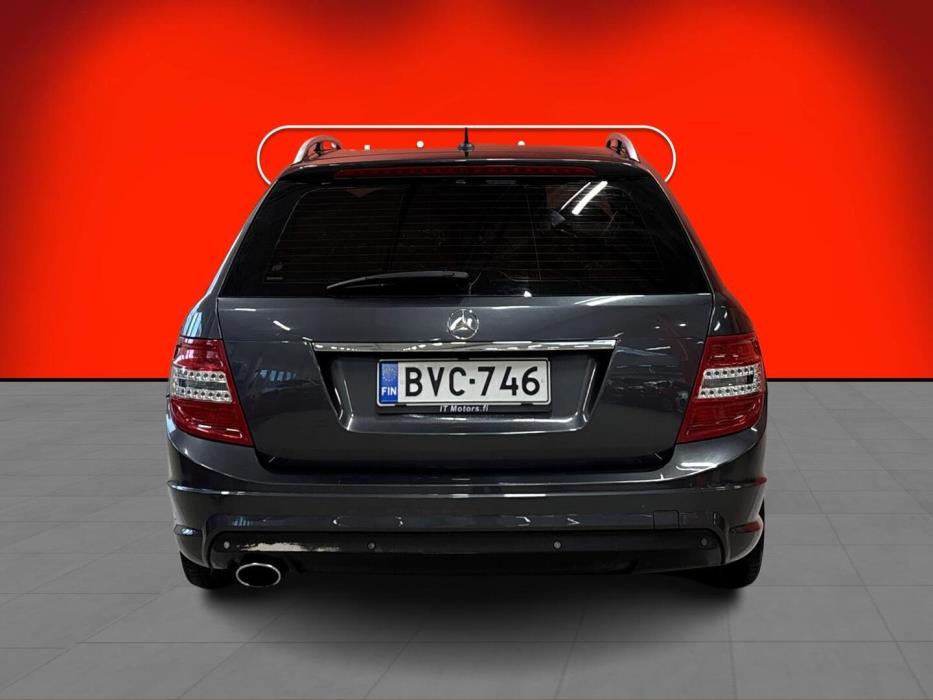 MERCEDES-BENZ C 2010