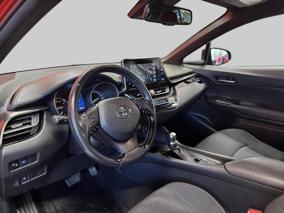TOYOTA C-HR 2018
