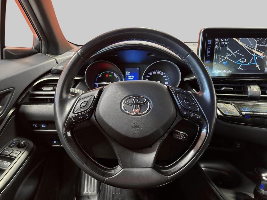 TOYOTA C-HR 2018