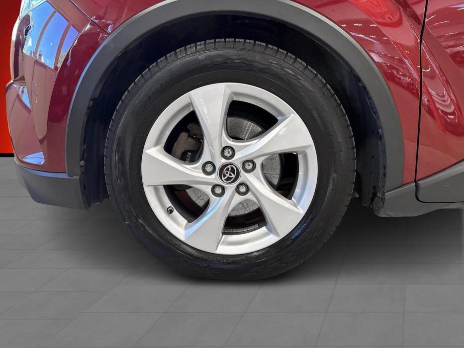 TOYOTA C-HR 2018