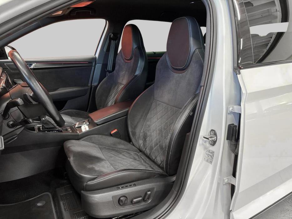 SKODA Superb 2019