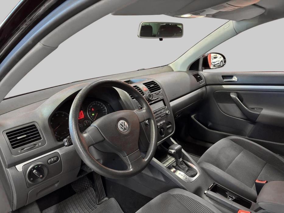 VOLKSWAGEN Jetta 2009