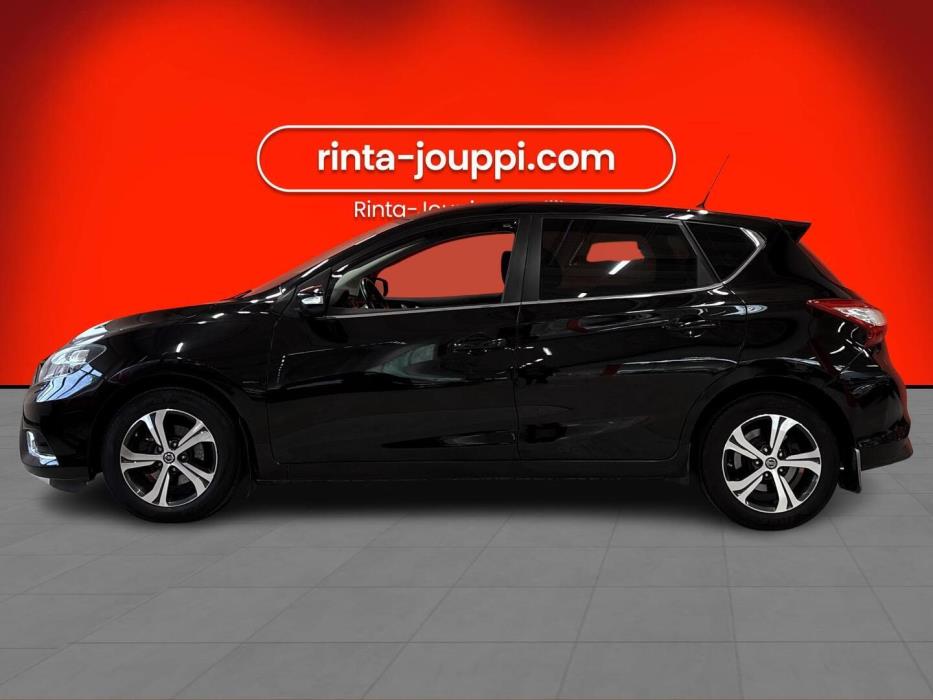 NISSAN Pulsar 2015