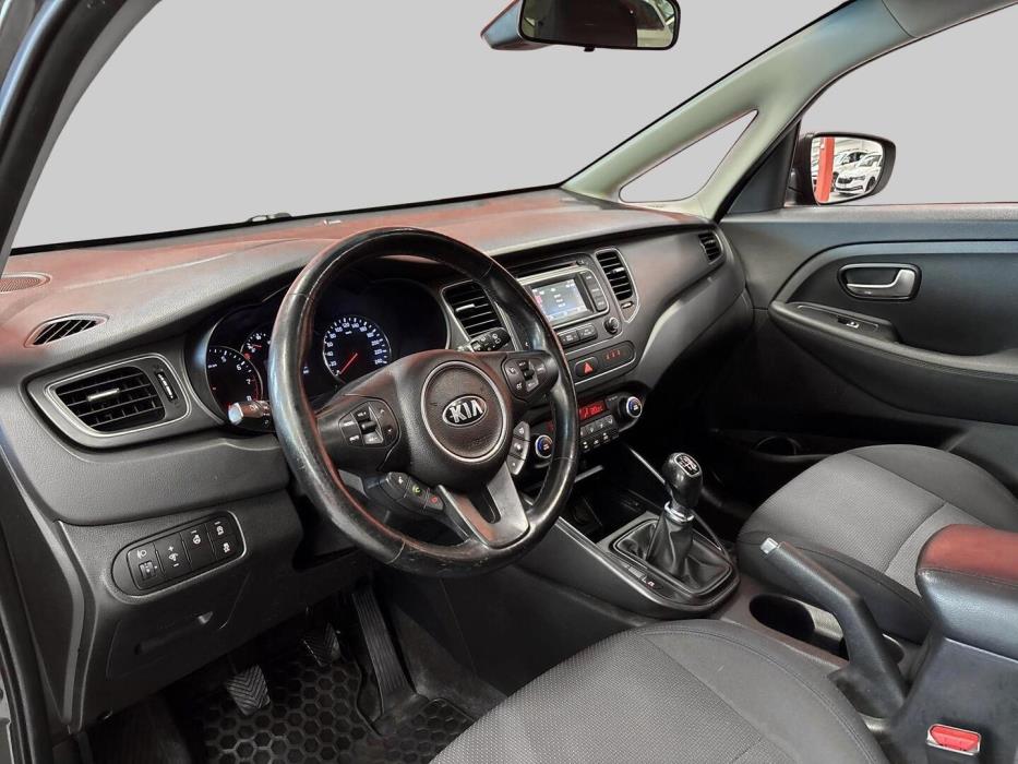 KIA Carens 2015