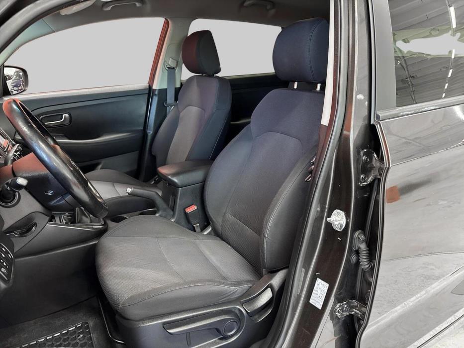 KIA Carens 2015