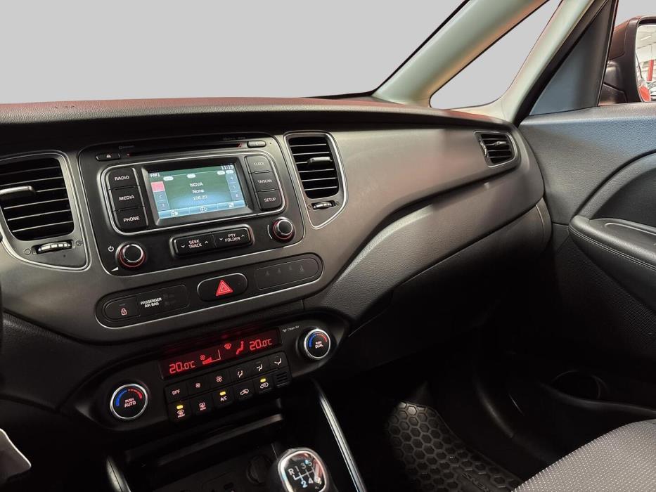 KIA Carens 2015