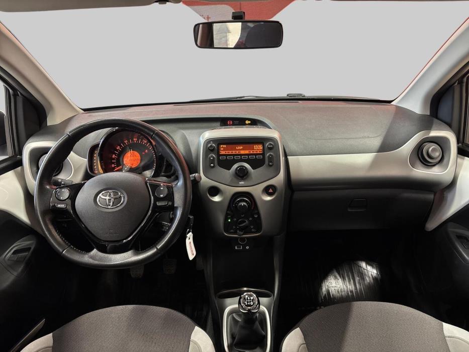 TOYOTA AYGO 2017