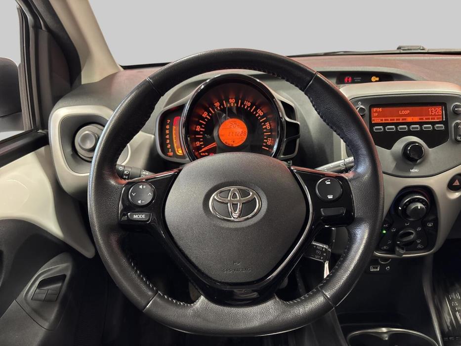 TOYOTA AYGO 2017