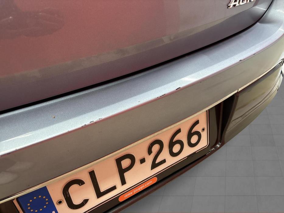 TOYOTA Auris 2013