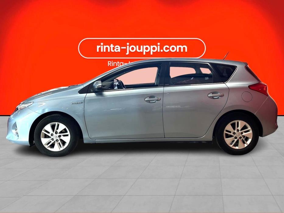 TOYOTA Auris 2013