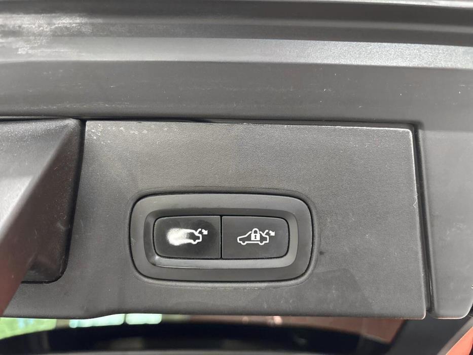 VOLVO V90 2019