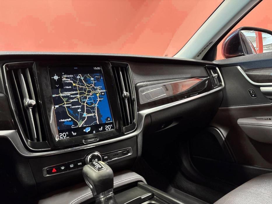 VOLVO V90 2019