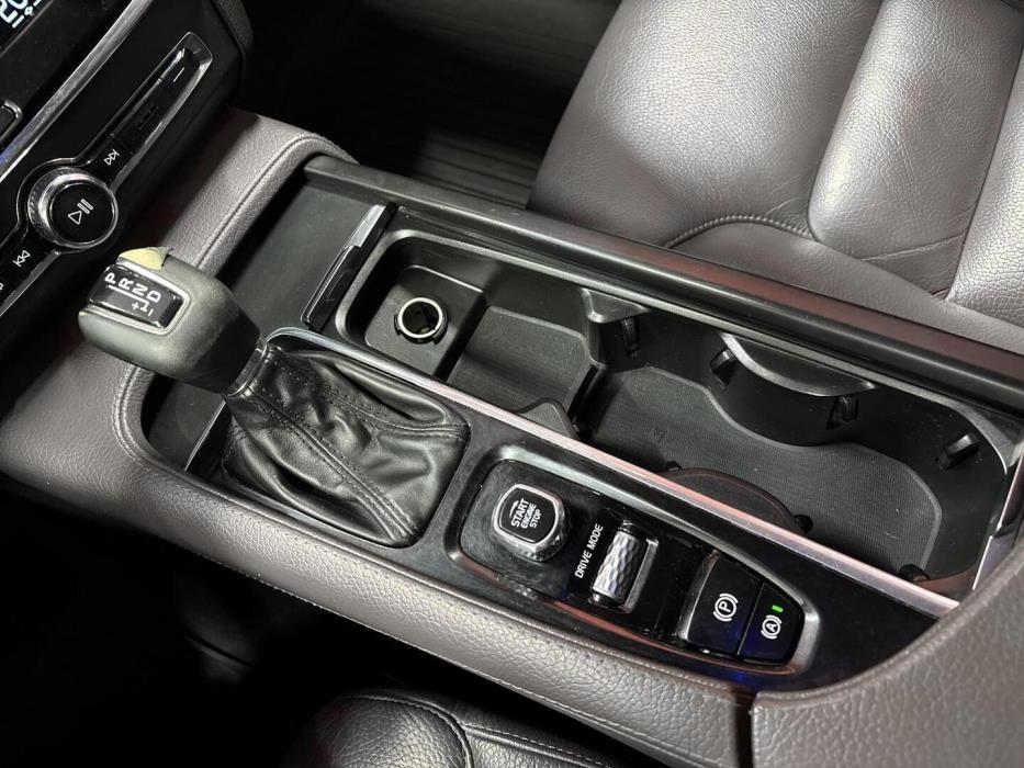 VOLVO V90 2019
