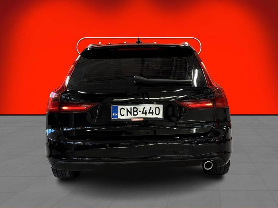 VOLVO V90 2019