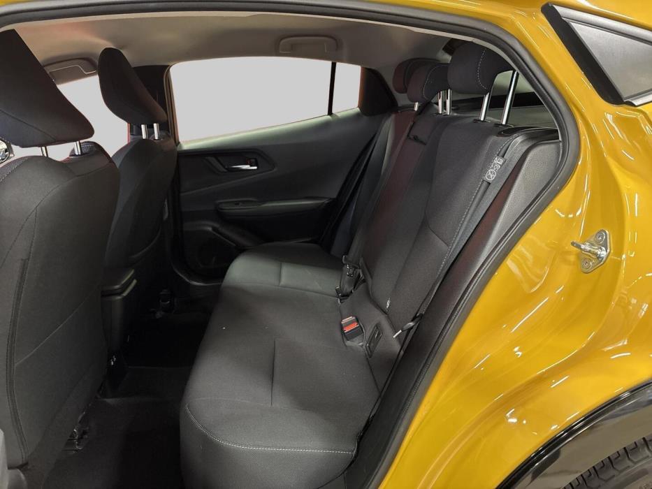 TOYOTA Prius Plug-in 2023