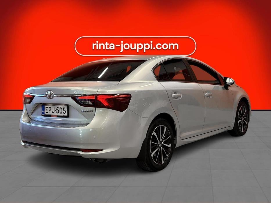 TOYOTA Avensis 2018