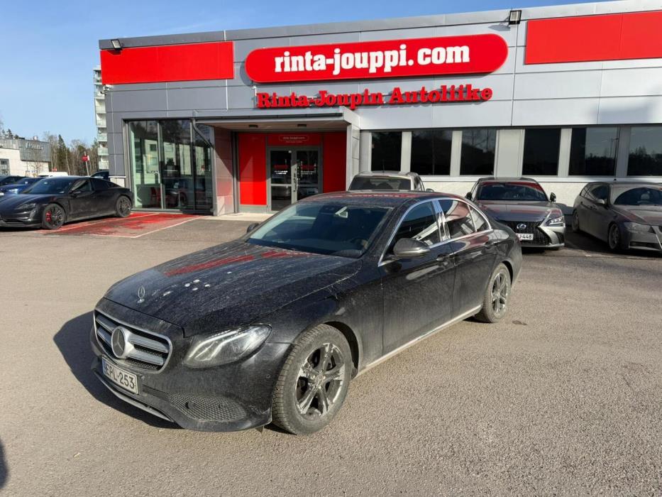 MERCEDES-BENZ E 2018