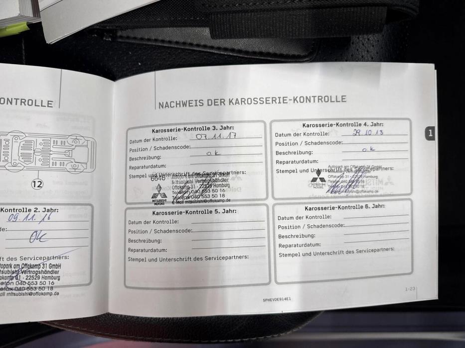 MITSUBISHI Outlander PHEV 2014