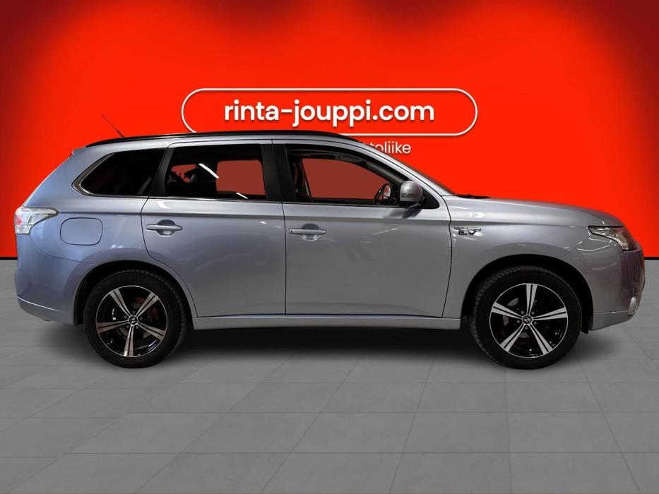 MITSUBISHI Outlander PHEV 2014