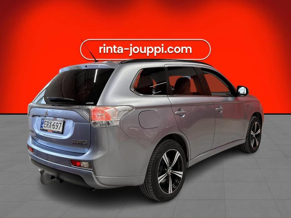 MITSUBISHI Outlander PHEV 2014