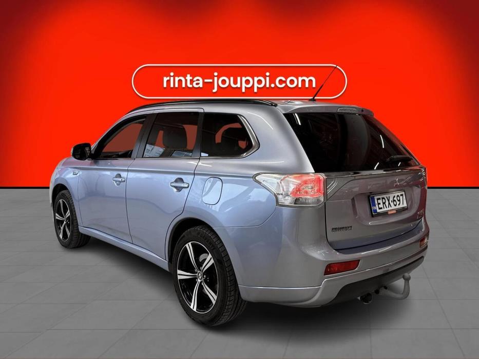 MITSUBISHI Outlander PHEV 2014