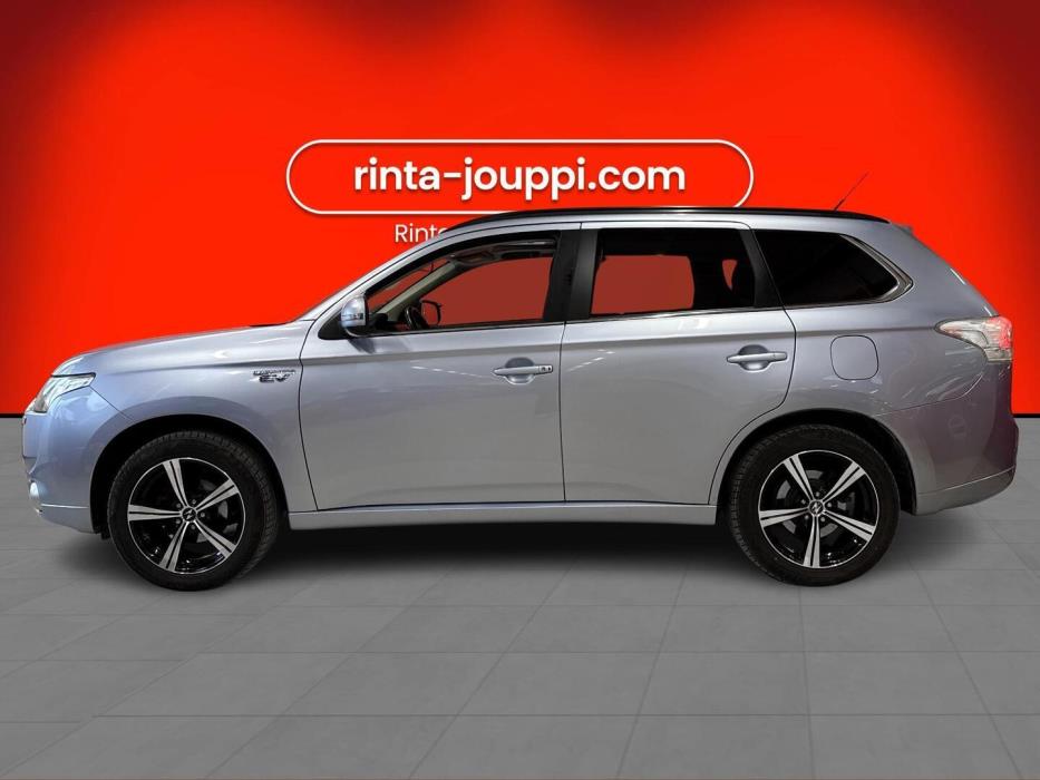 MITSUBISHI Outlander PHEV 2014