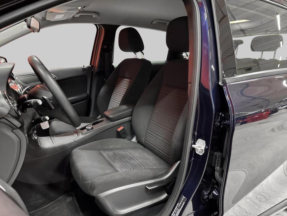 MERCEDES-BENZ B 2017