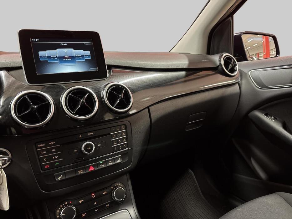 MERCEDES-BENZ B 2017