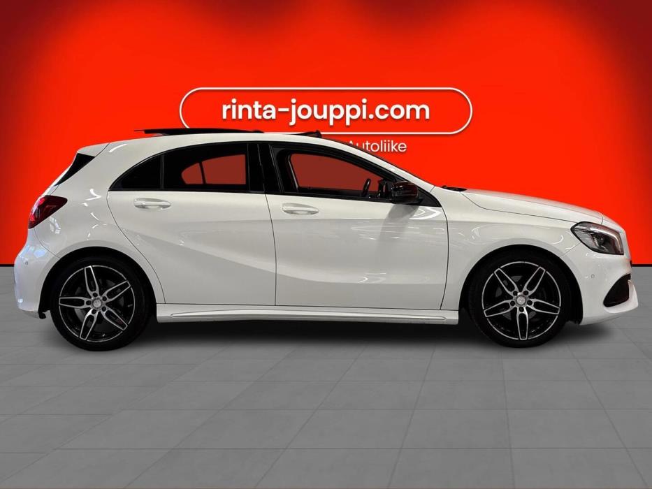 MERCEDES-BENZ A 2016