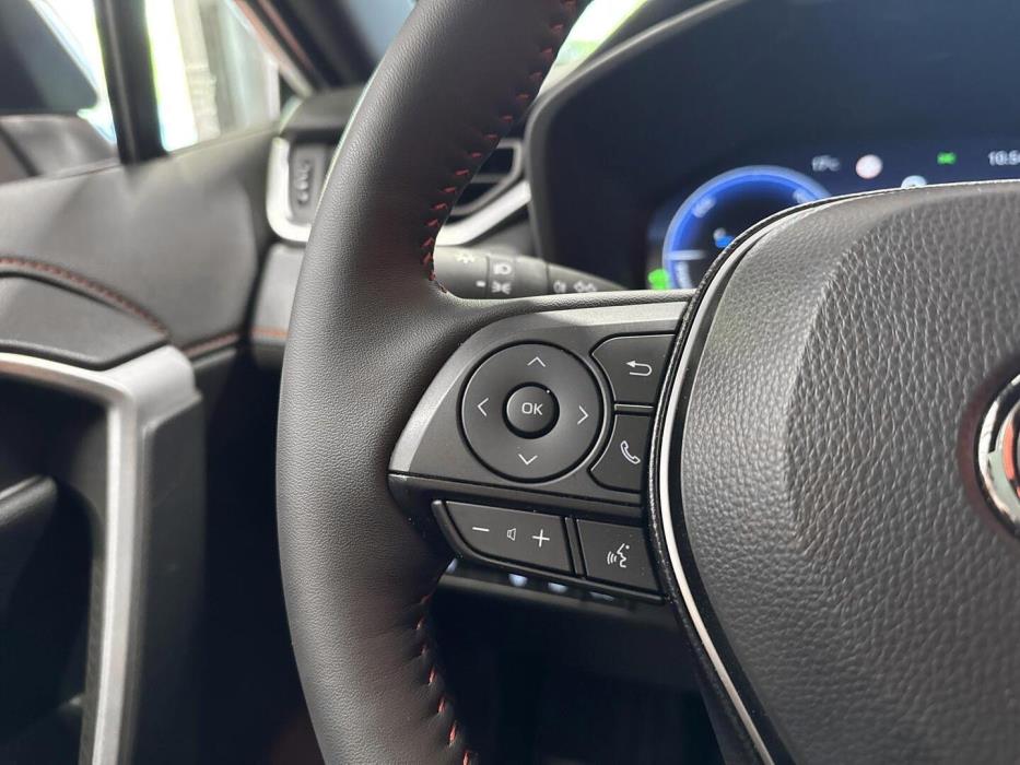 TOYOTA RAV4 Plug-in 2025