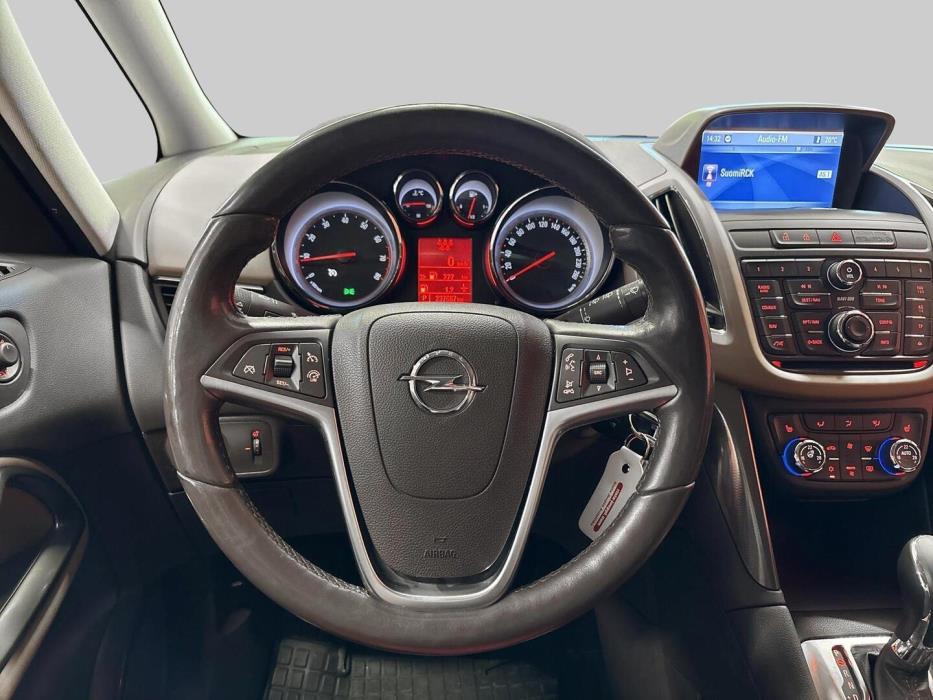 OPEL Zafira Tourer 2013