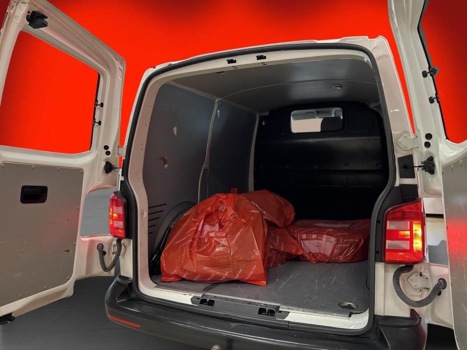 VOLKSWAGEN Transporter 2018