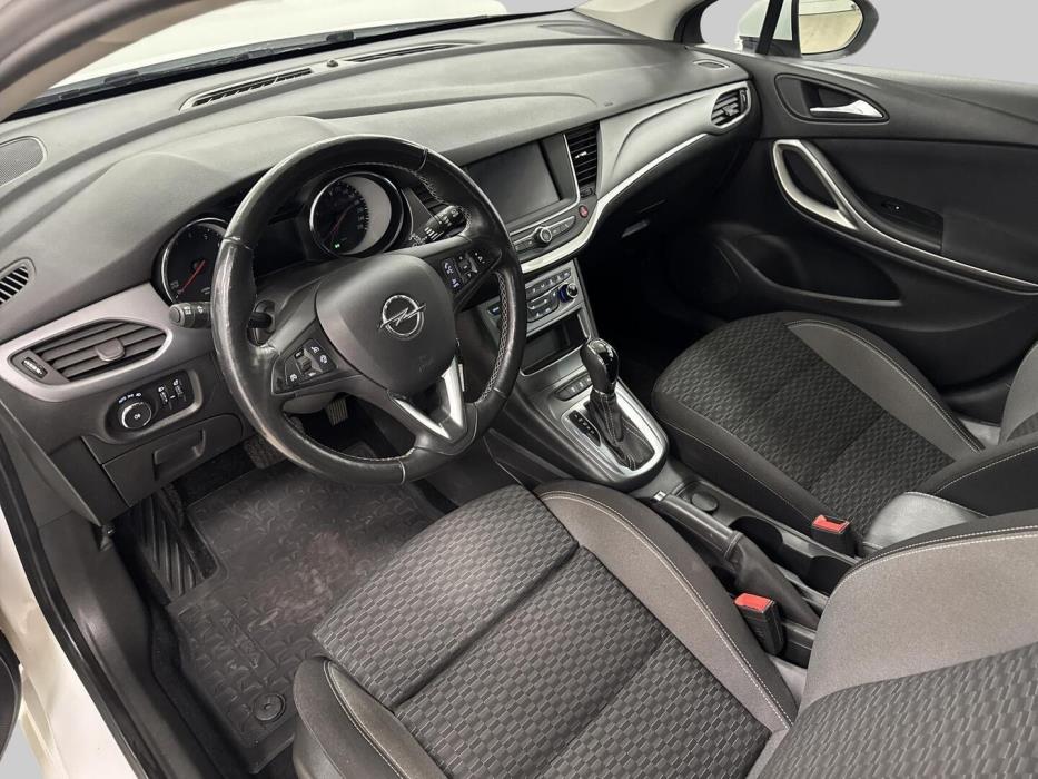 OPEL Astra 2020