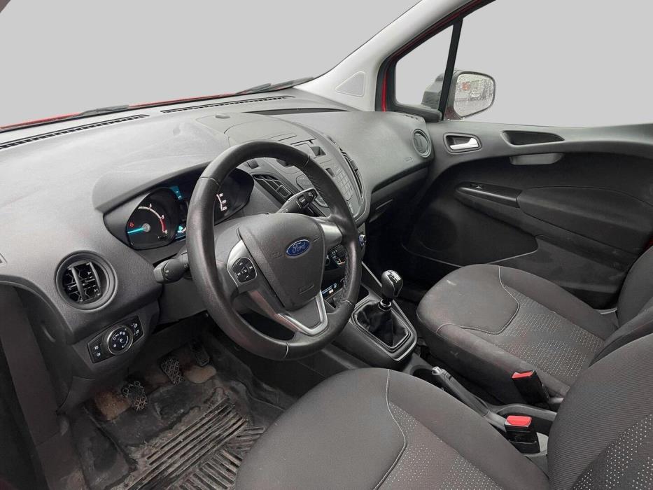 FORD TRANSIT COURIER 2021