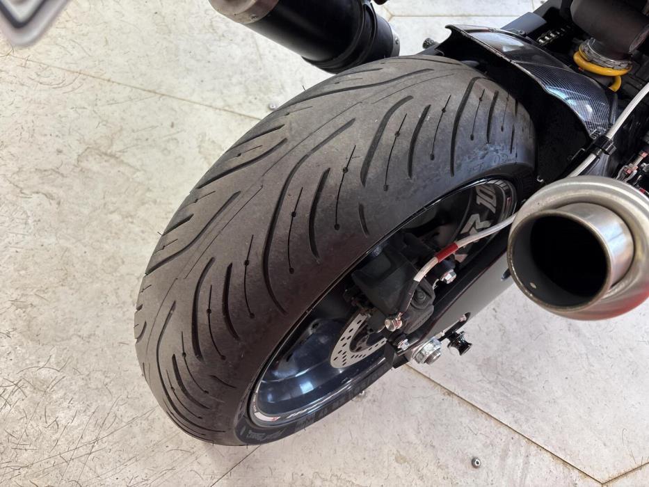 SUZUKI GSX-R 2008