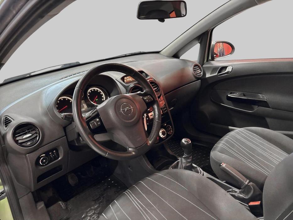 OPEL Corsa 2010