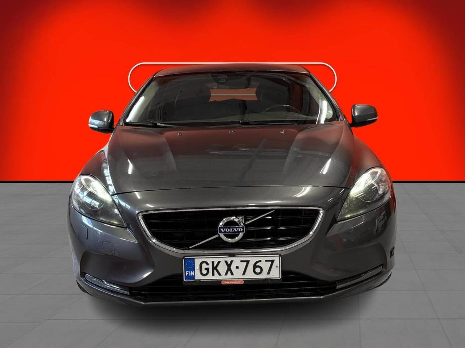 VOLVO V40 2014