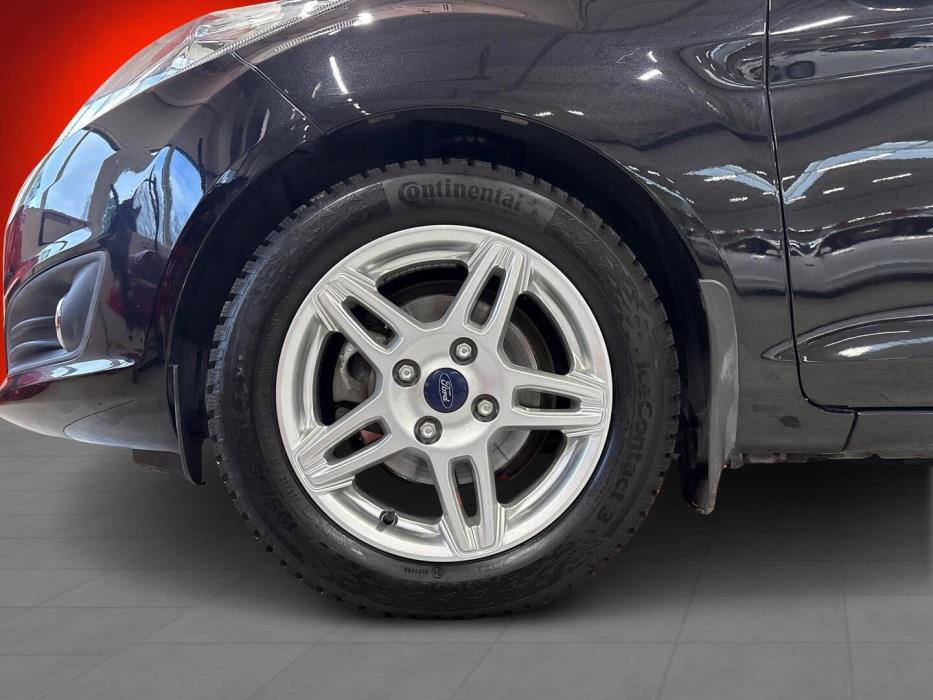 FORD Fiesta 2015