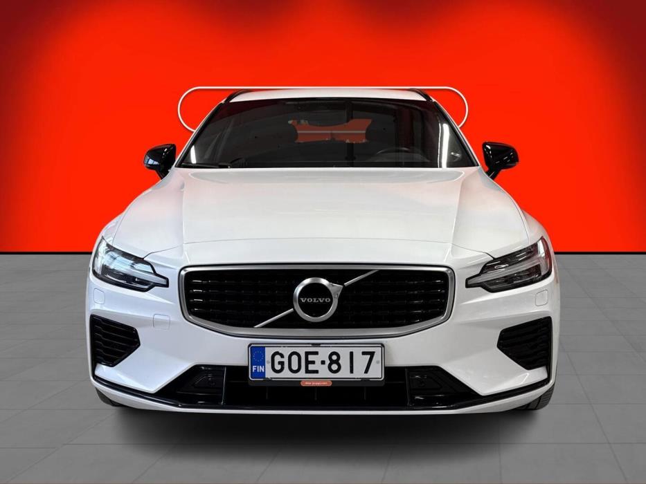 VOLVO V60 2020
