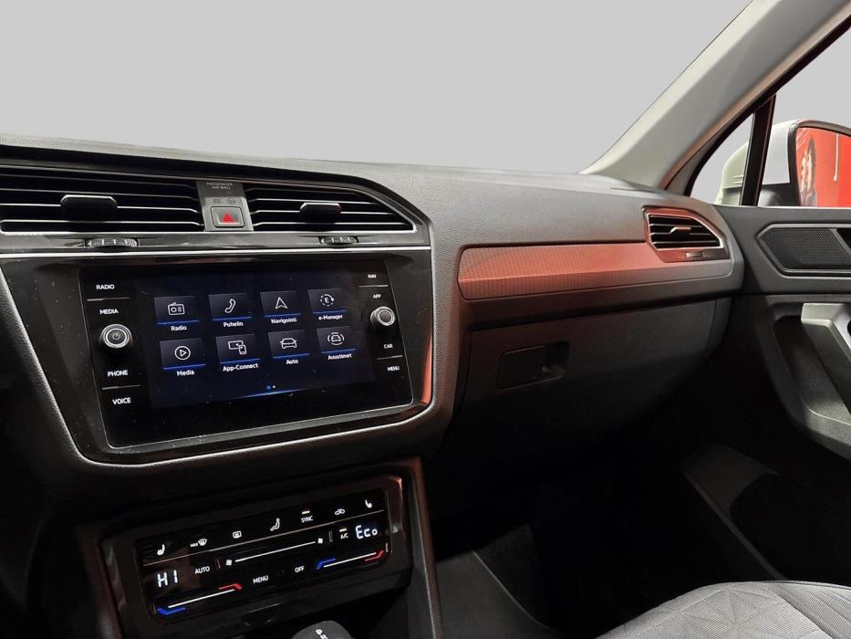 VOLKSWAGEN Tiguan 2022