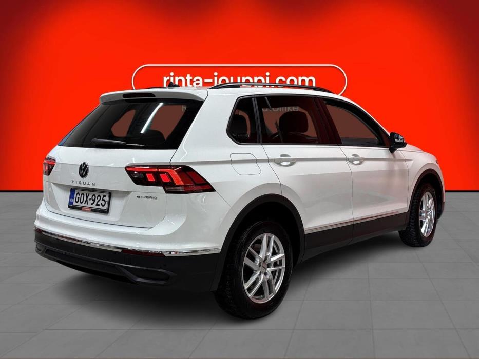 VOLKSWAGEN Tiguan 2022