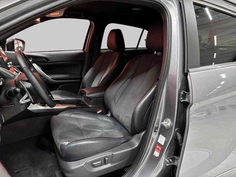 MITSUBISHI ECLIPSE CROSS 2023