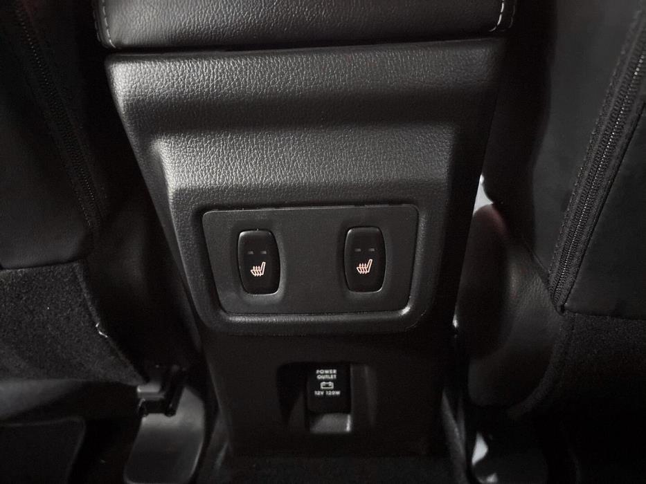 MITSUBISHI ECLIPSE CROSS 2023