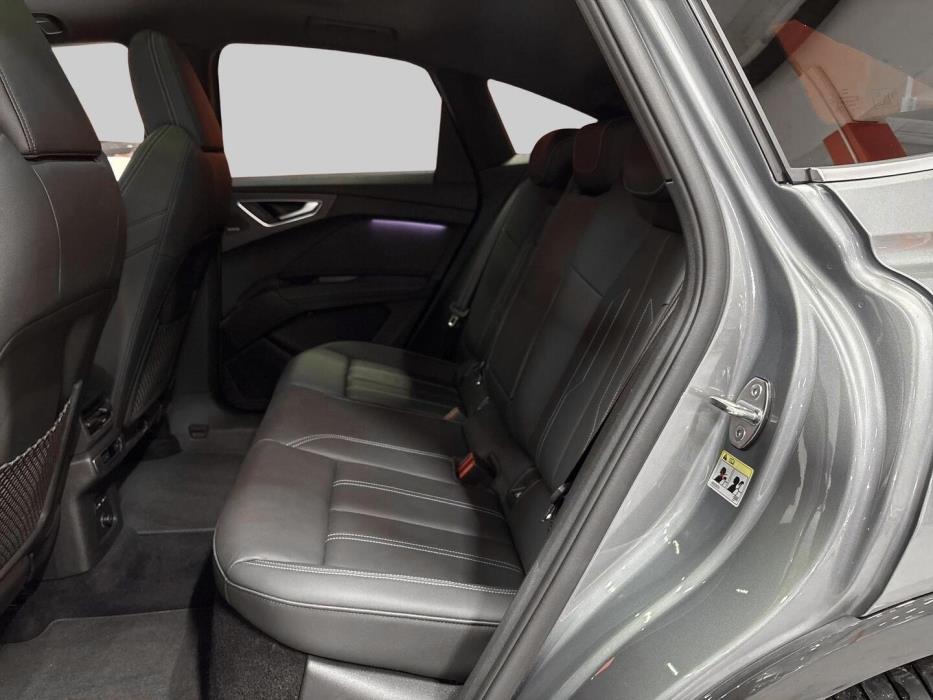 AUDI Q4 E-TRON 2023