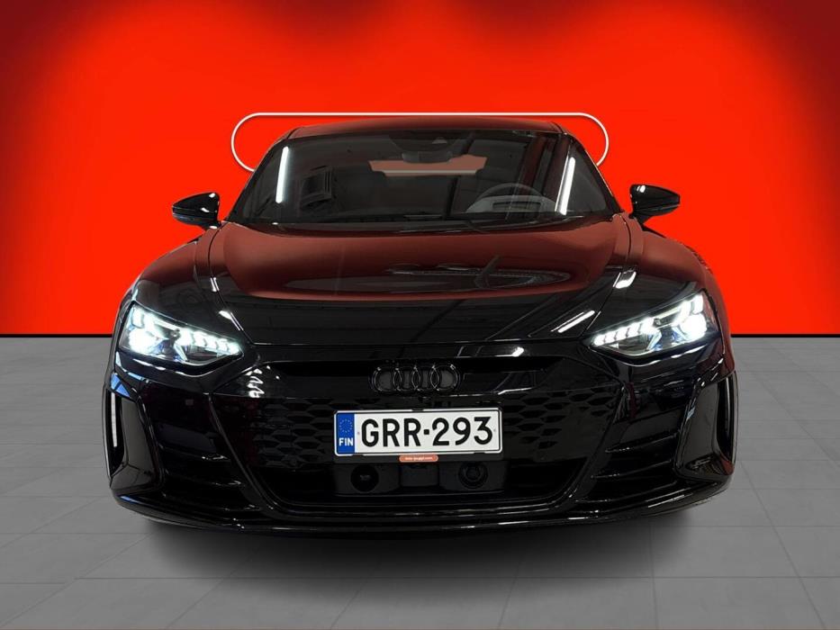 AUDI E-TRON GT RS 2022