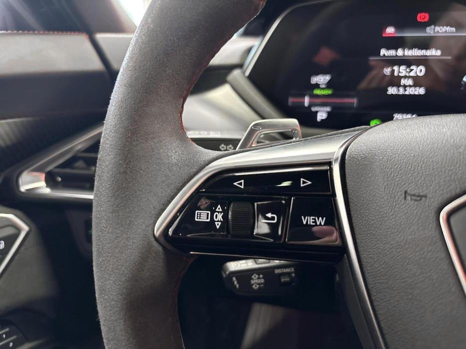 AUDI E-TRON GT RS 2022