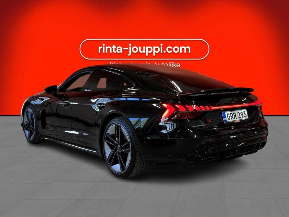 AUDI E-TRON GT RS 2022