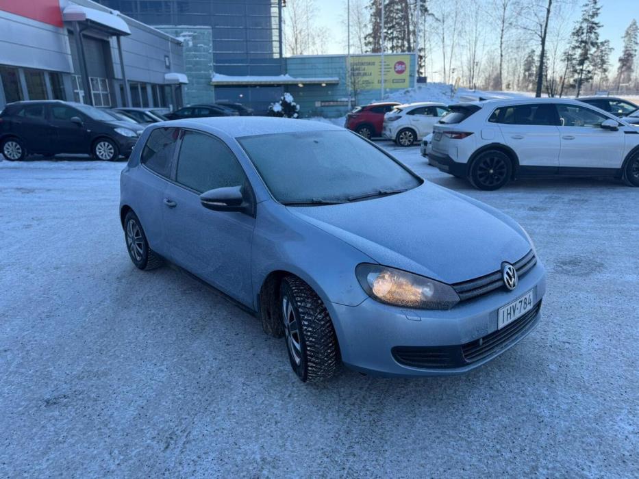 VOLKSWAGEN Golf 2009