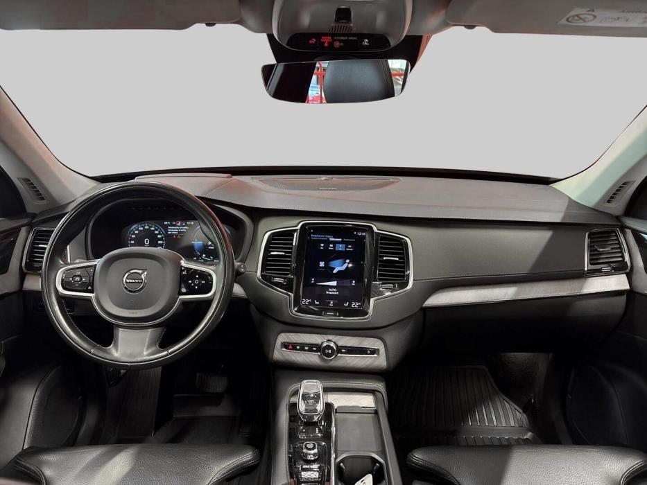 VOLVO XC90 2021